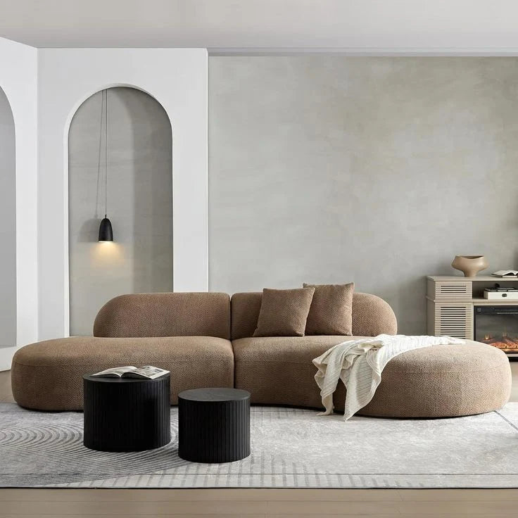 Nuri Couch